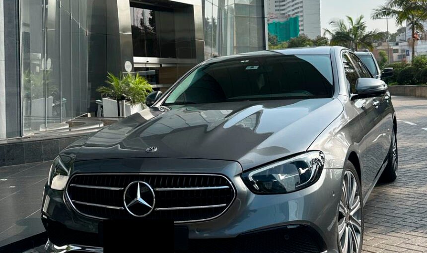 Mercedes-Benz E200 – Executive Luxury Sedan for Elite Private Transfers in Peru