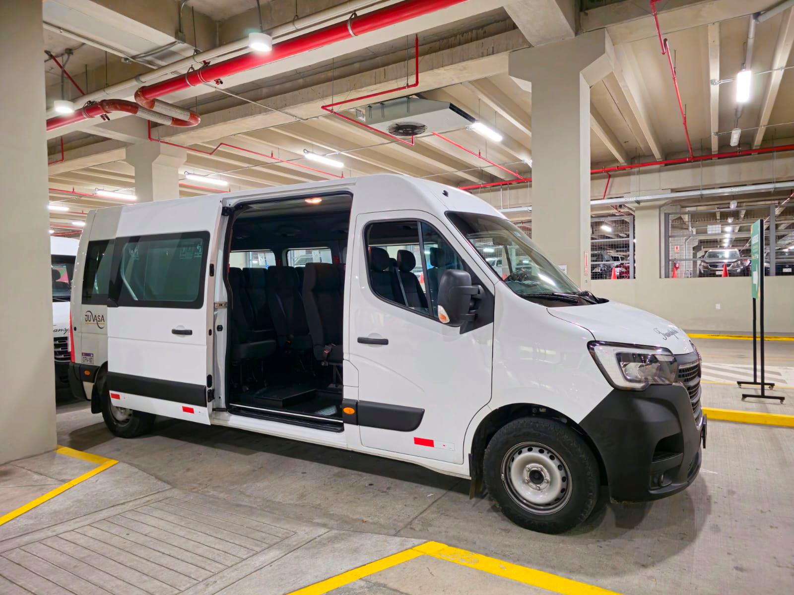 Renault Master — 1 / 5